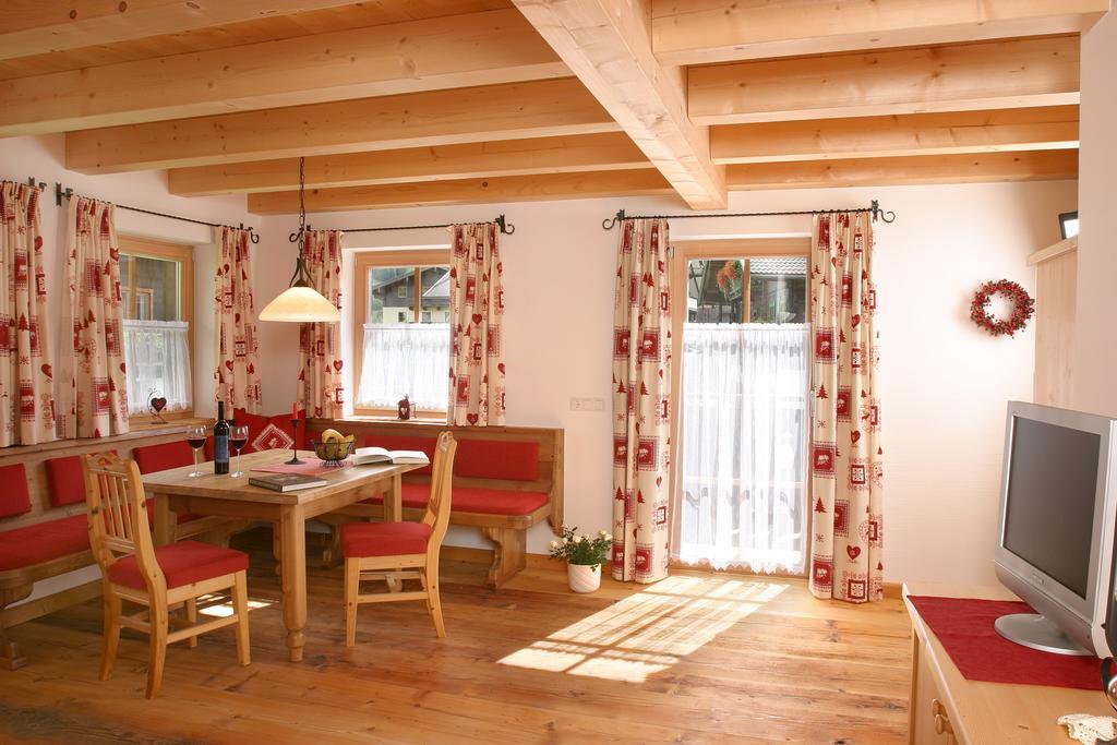 Neuhaushof Lägenhet Hollersbach im Pinzgau Rum bild